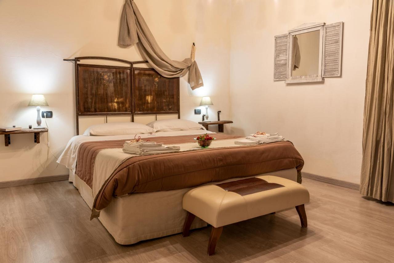 Torre Della Botonta Bed & Breakfast Castel Ritaldi Luaran gambar